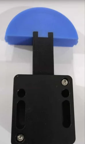 FEEDER CHAIN TENSIONER